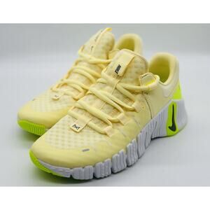 NEW Nike Free Metcon 5 Citron Tint DV3950-800 Women's Size Multi